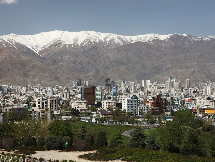 Large-scale raid on illegal miners takes place in Iran